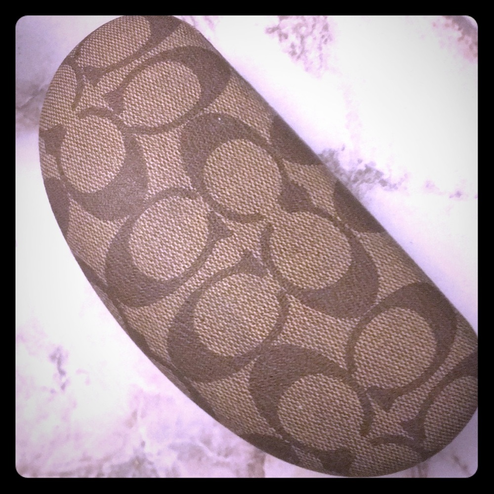 COACH SUN GLASSES CASE 100% authentic